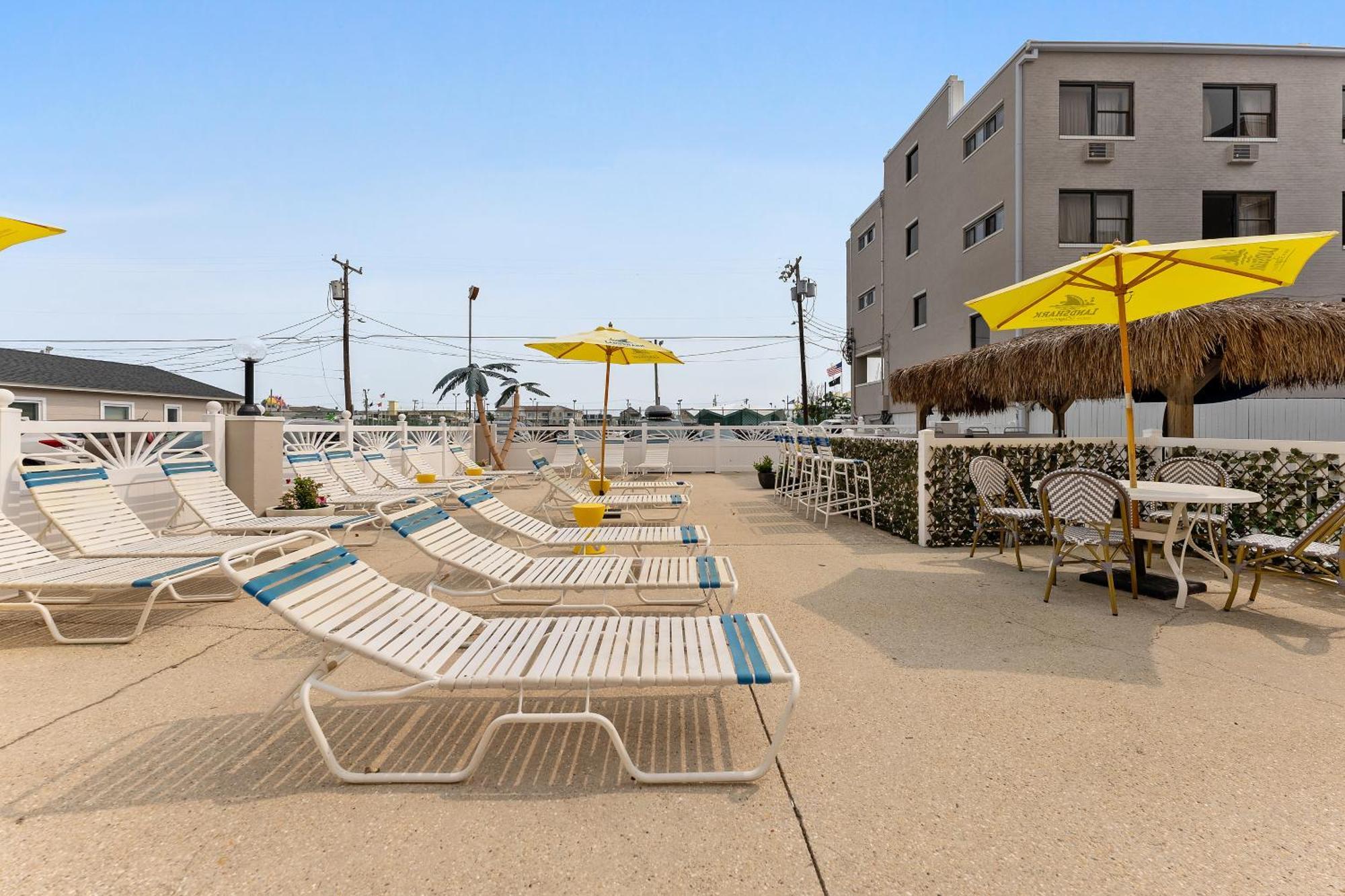 Oceanic Hotel & Barefoot Tiki Bar Wildwood Εξωτερικό φωτογραφία